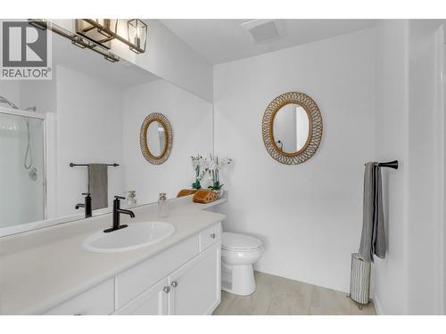 Full Ensuite - 3825 Glen Canyon Drive Unit# 104, West Kelowna, BC - Indoor Photo Showing Bathroom