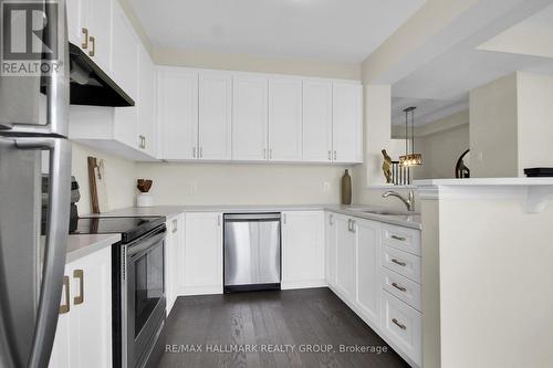 207 Willow Aster Circle, Ottawa, ON - Indoor Photo Showing Kitchen With Stainless Steel Kitchen