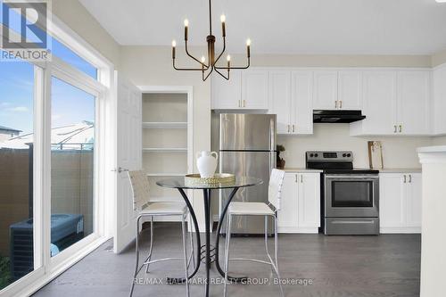 207 Willow Aster Circle, Ottawa, ON - Indoor Photo Showing Other Room