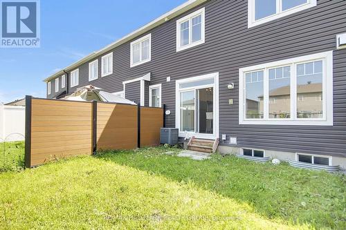 207 Willow Aster Circle, Ottawa, ON - Outdoor With Exterior
