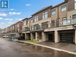 3 LOUNTS LANE Markham, ON L6B 1R9