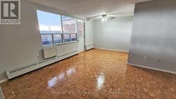 808 - 37 PEEL STREET Barrie, ON L4M 3L1