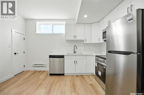 138 Sharma Lane, Saskatoon, SK - Indoor Photo Showing Kitchen