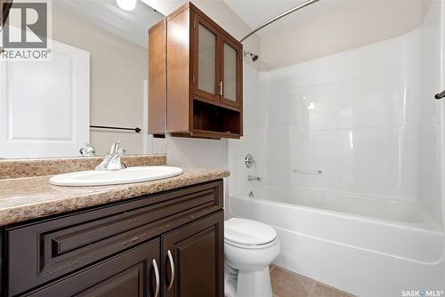 5257 Canuck Crescent, Regina, SK - Indoor Photo Showing Bathroom