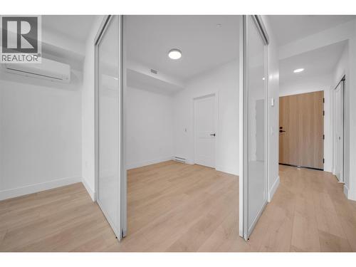620 Coronation Avenue Unit# 409, Kelowna, BC - Indoor Photo Showing Other Room