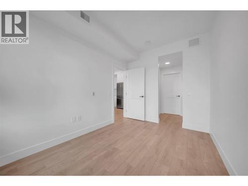 620 Coronation Avenue Unit# 312, Kelowna, BC - Indoor Photo Showing Other Room