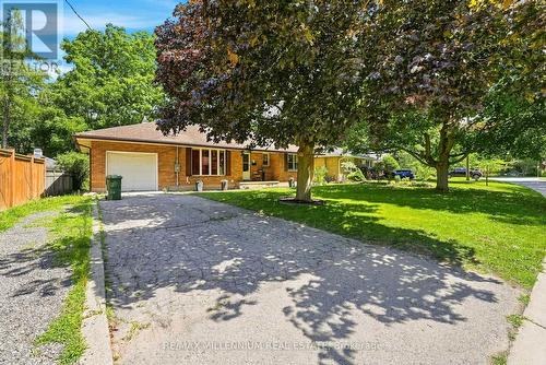 22 Montgomery Road, St. Thomas, ON - Outdoor