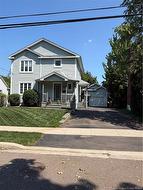 89 Winter AVE Moncton, NB E1C 5X3