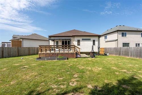 138 Ed Golding Bay, Winnipeg, MB - Outdoor With Deck Patio Veranda