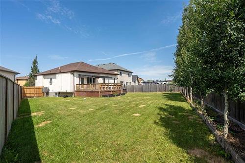 138 Ed Golding Bay, Winnipeg, MB - Outdoor With Deck Patio Veranda