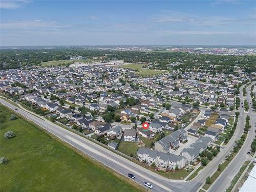 138 Ed Golding Bay, Winnipeg, MB - Outdoor With View