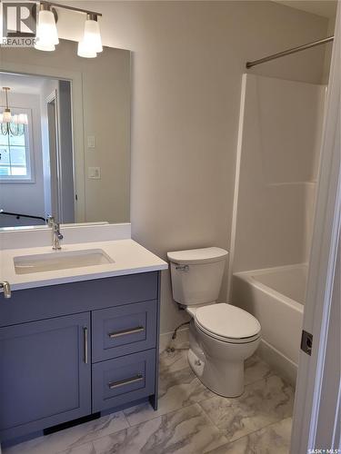 1640 1St Avenue N, Saskatoon, SK - Indoor Photo Showing Bathroom