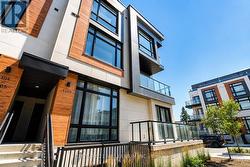 1103 - 12 DAVID EYER ROAD Richmond Hill, ON L4S 0N3