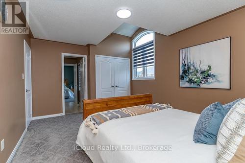 Br - 3340 Ferris Street, Burlington, ON - Indoor Photo Showing Bedroom