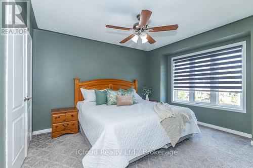 Br - 3340 Ferris Street, Burlington, ON - Indoor Photo Showing Bedroom