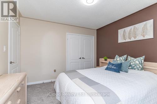 Br - 3340 Ferris Street, Burlington, ON - Indoor Photo Showing Bedroom