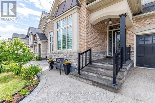 3340 Ferris Street, Burlington, ON - Outdoor