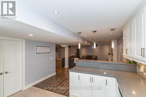 3340 Ferris Street, Burlington, ON - Indoor Photo Showing Other Room