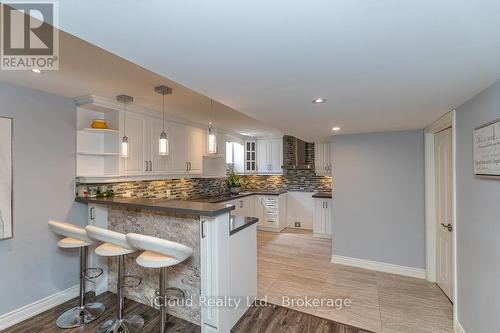 Basement Kitchen - 3340 Ferris Street, Burlington, ON - Indoor Photo Showing Kitchen With Upgraded Kitchen