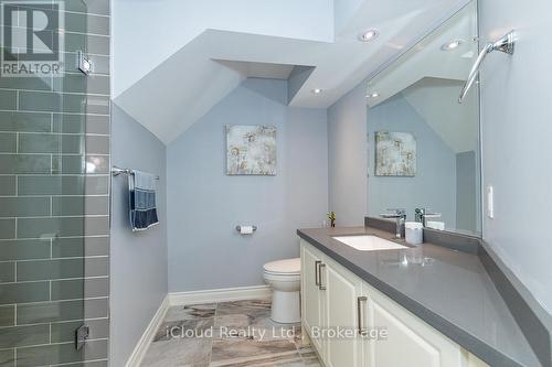 Washroom - 3340 Ferris Street, Burlington, ON - Indoor Photo Showing Bathroom