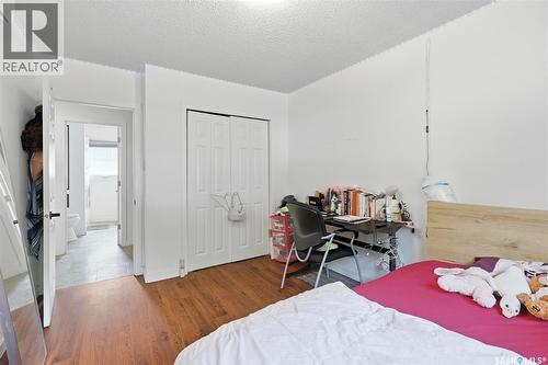 1960 Cowan Crescent, Regina, SK - Indoor Photo Showing Bedroom