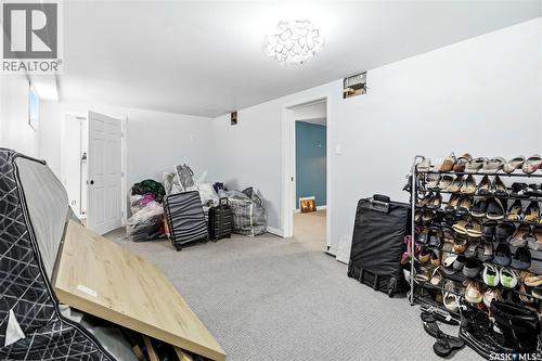 1960 Cowan Crescent, Regina, SK - Indoor