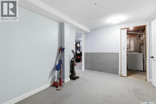 1960 Cowan Crescent, Regina, SK - Indoor Photo Showing Other Room