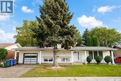 110 Meglund PLACE  Saskatoon, SK S7H 4Z7