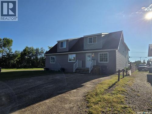258 Second Street Ne, Wadena, SK - Outdoor