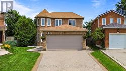 470 ABERFOYLE COURT  Mississauga, ON L4Z 2J5