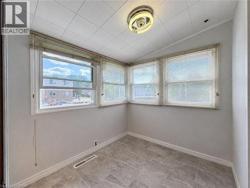 55 Holmes Avenue, Hamilton, ON - Indoor Photo Showing Other Room