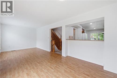 3115 Edgar Avenue, Burlington, ON - Indoor Photo Showing Other Room