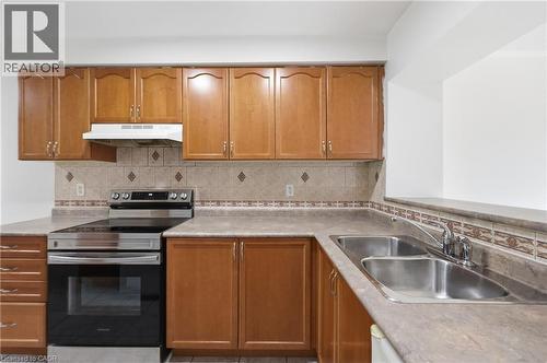 3115 Edgar Avenue, Burlington, ON - Indoor Photo Showing Kitchen With Double Sink