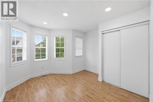 3115 Edgar Avenue, Burlington, ON - Indoor Photo Showing Other Room