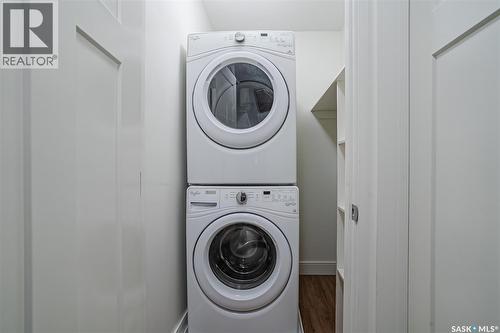 343 Rajput Way, Saskatoon, SK - Indoor Photo Showing Laundry Room