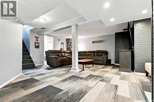 506 Fisher Crescent, Saskatoon, SK - Indoor
