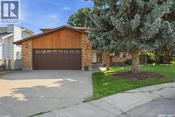 2734 Poplar PLACE E  Regina, SK S4V 1X8