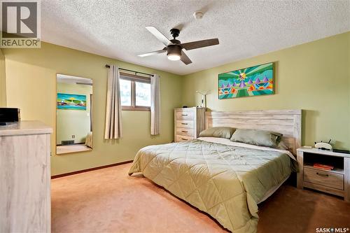2734 Poplar Place E, Regina, SK - Indoor Photo Showing Bedroom