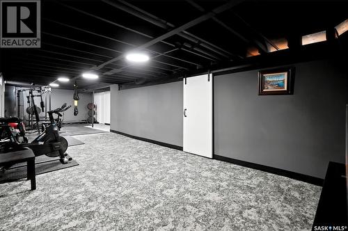 2734 Poplar Place E, Regina, SK - Indoor Photo Showing Gym Room