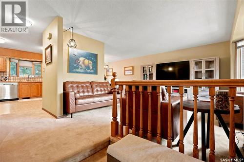 2734 Poplar Place E, Regina, SK - Indoor