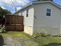 735 Fern Drive Beaver Bank, NS B4E 1M1