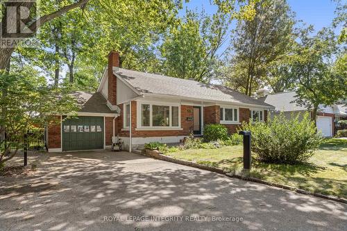 2183 Woodcrest Road, Ottawa, ON - Outdoor