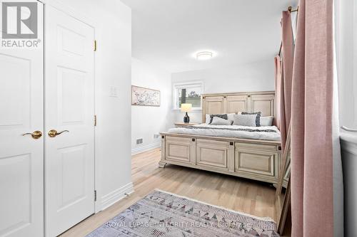 2183 Woodcrest Road, Ottawa, ON - Indoor Photo Showing Bedroom