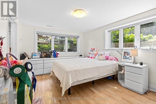 2183 Woodcrest Road, Ottawa, ON - Indoor Photo Showing Bedroom