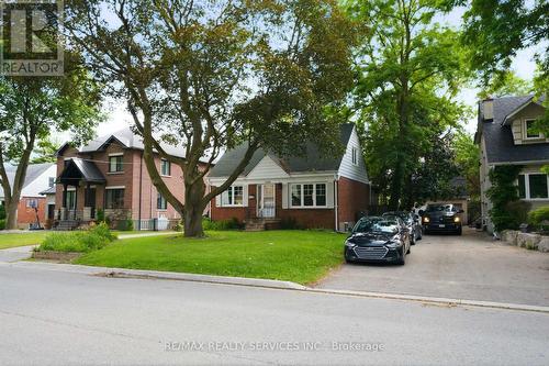 1544 Alexandra Boulevard, Mississauga, ON - Outdoor With Facade