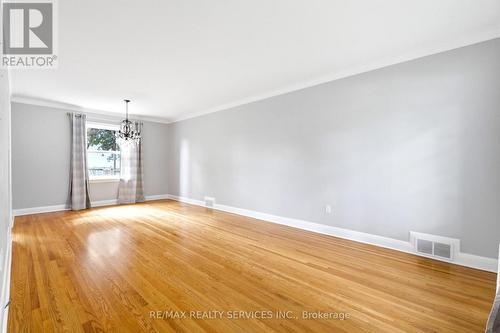 1544 Alexandra Boulevard, Mississauga, ON - Indoor Photo Showing Other Room