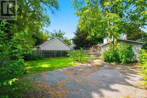 1544 Alexandra Boulevard, Mississauga, ON - Outdoor