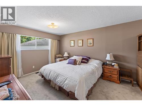 2460 Devonshire Crescent, Prince George, BC - Indoor Photo Showing Bedroom