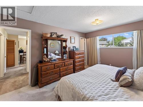 2460 Devonshire Crescent, Prince George, BC - Indoor Photo Showing Bedroom