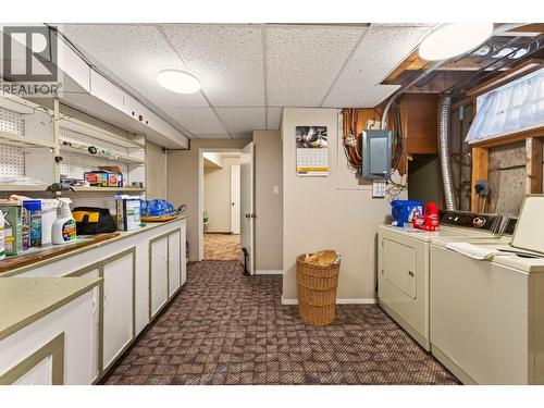 2460 Devonshire Crescent, Prince George, BC - Indoor Photo Showing Laundry Room